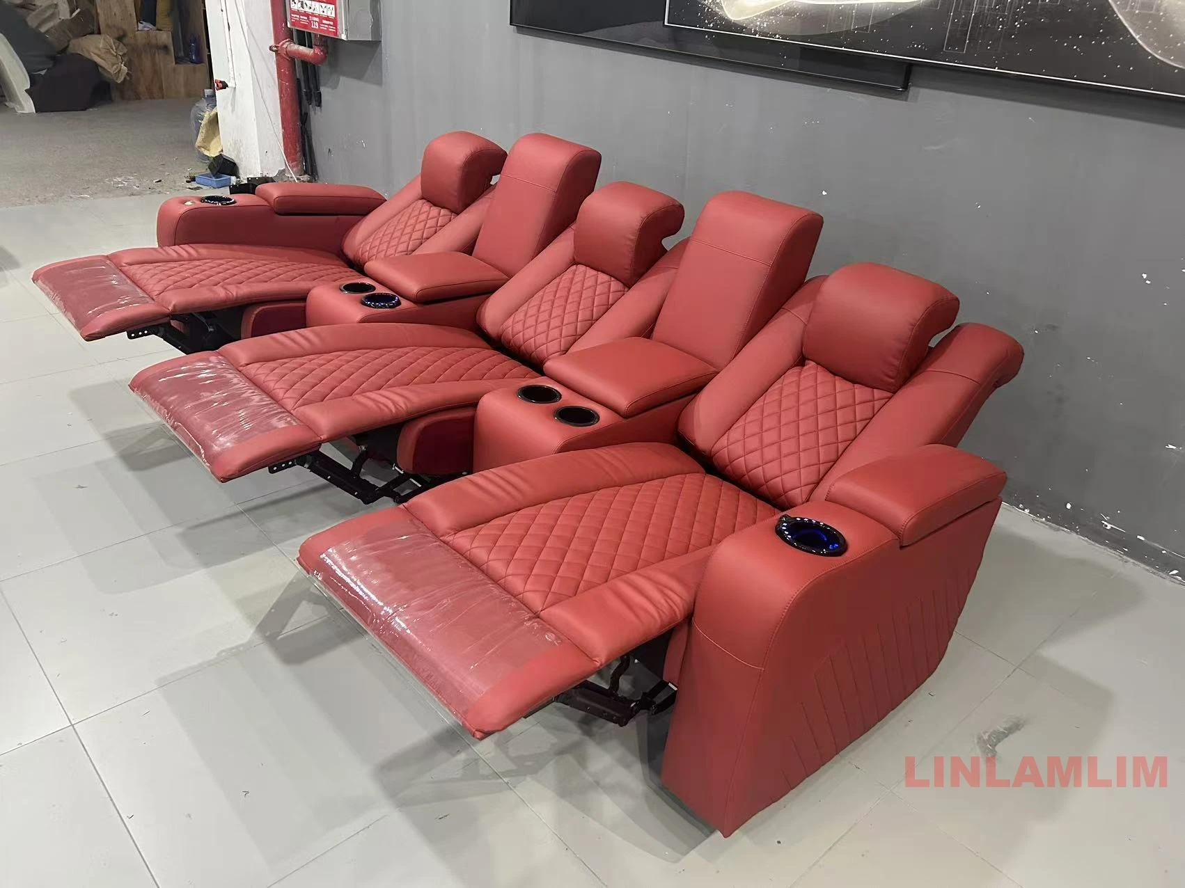 Luxuriöses 3-Sitzer-Liegesofa  – Home Cinema Theater Bewertung und Preis